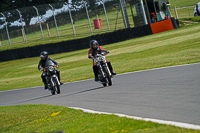 Vintage-motorcycle-club;eventdigitalimages;mallory-park;mallory-park-trackday-photographs;no-limits-trackdays;peter-wileman-photography;trackday-digital-images;trackday-photos;vmcc-festival-1000-bikes-photographs